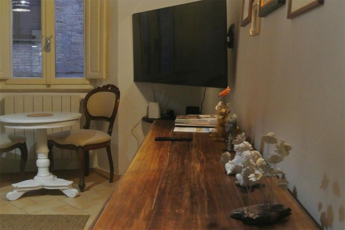 Casa Alberi Apartment Volterra Bagian luar foto